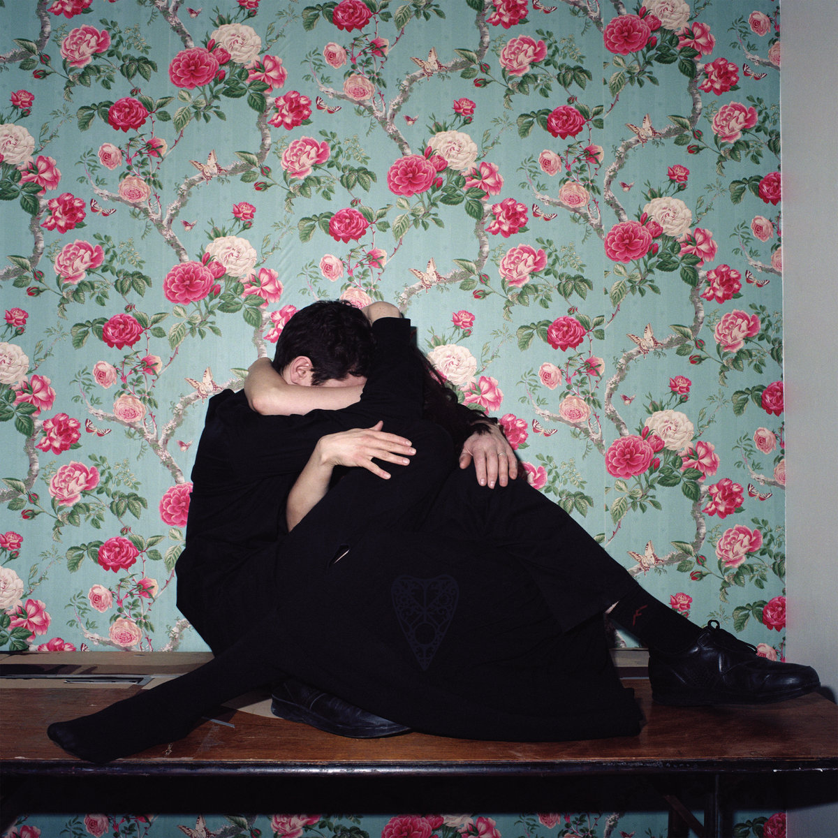 a0860286674_10 Ghost Twin, "Plastic Heart"