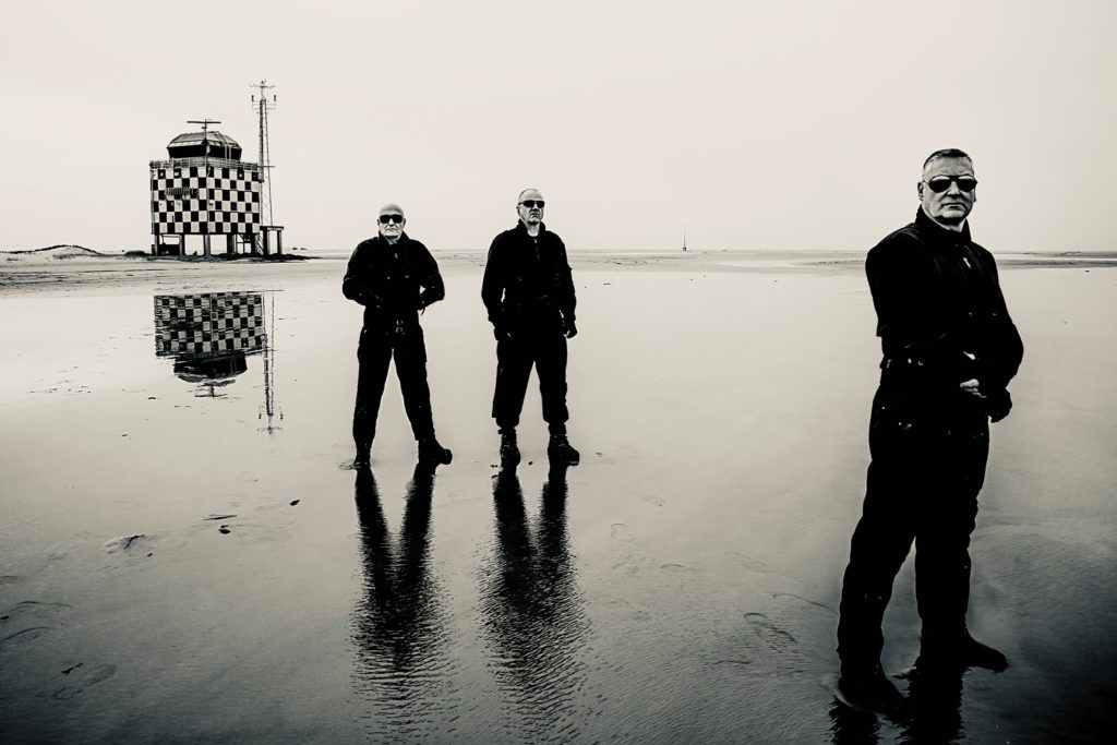 Front 242